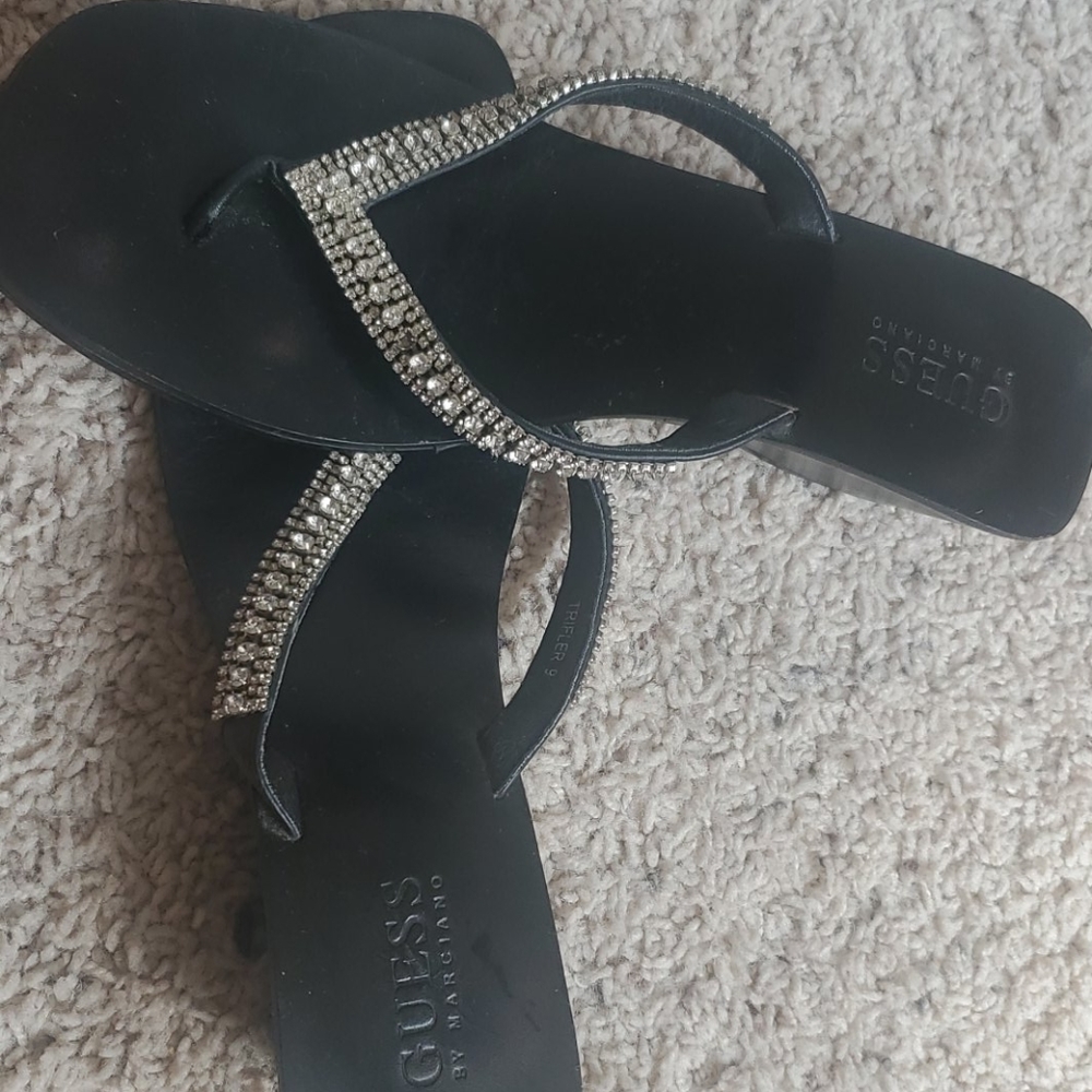 Guess sandals